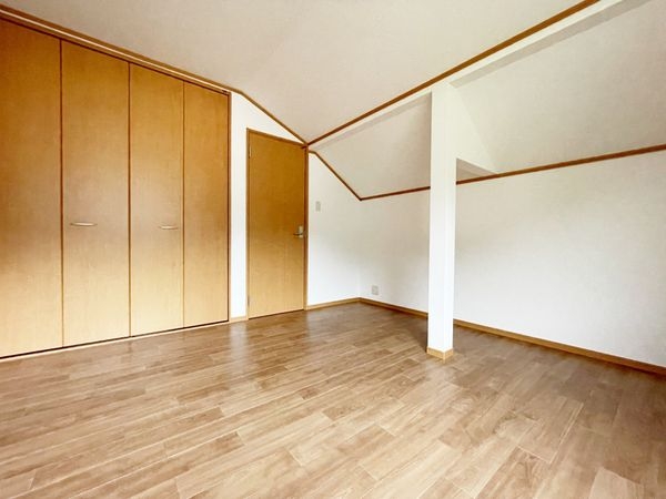 京都市山科区小山中島町の中古一戸建て