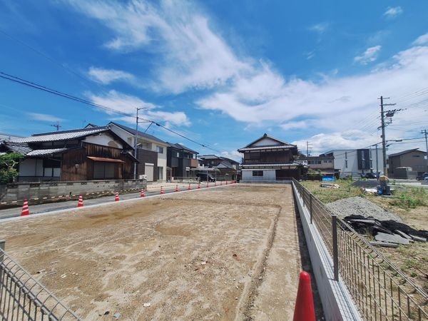 栗東市小柿２丁目　新築一戸建て　１期　１号棟
