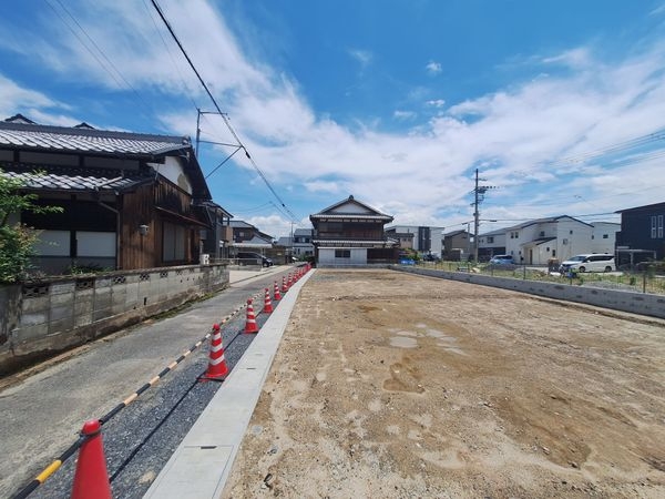 栗東市小柿２丁目　新築一戸建て　１期　１号棟