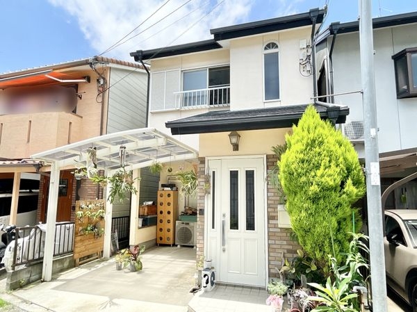 京都市伏見区深草大亀谷西寺町の中古一戸建て