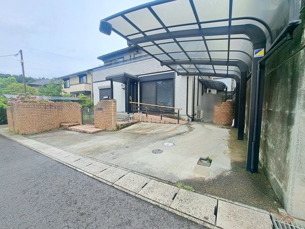 大津市和邇春日２丁目の中古一戸建て