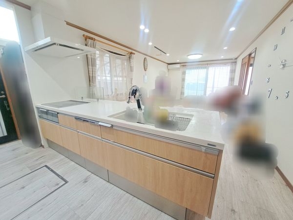 大津市和邇春日２丁目の中古一戸建て