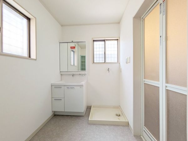 大津市際川４丁目の中古一戸建て
