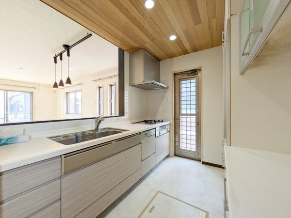 大津市際川４丁目　中古一戸建て