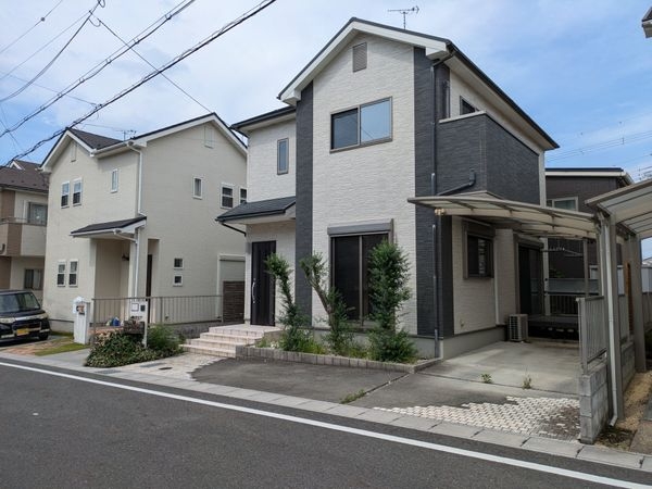 大津市月輪3丁目　中古一戸建て