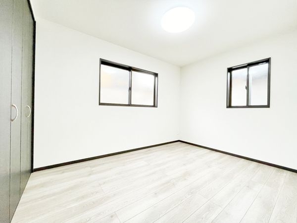 京都市伏見区久我御旅町　新築一戸建て　１号棟