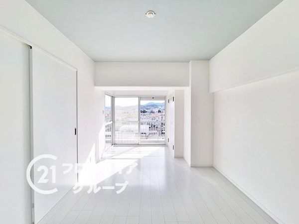エバーグリーン鳰の浜　中古マンション