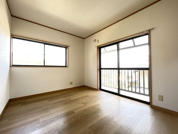 京都市山科区御陵封ジ山町の中古一戸建て