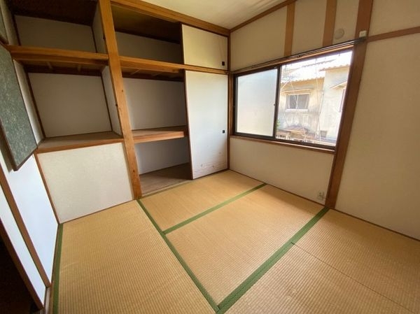 京都市山科区大宅御所田町の中古一戸建て