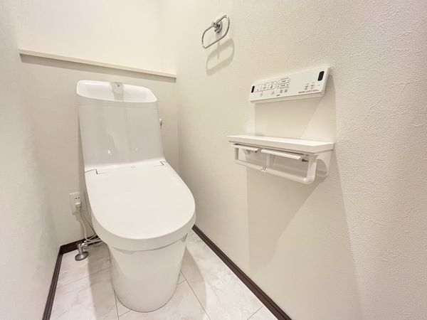 京都市南区久世上久世町　新築一戸建て
