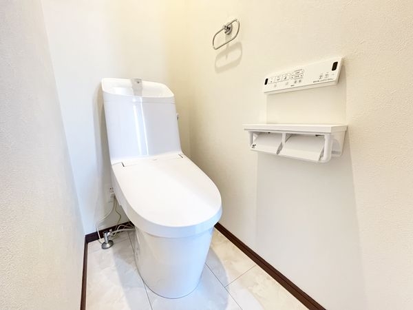 京都市南区久世上久世町　新築一戸建て