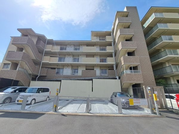 ネバーランド伏見桃山　中古マンション
