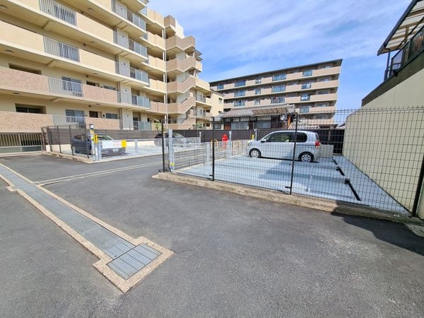ネバーランド伏見桃山　中古マンション