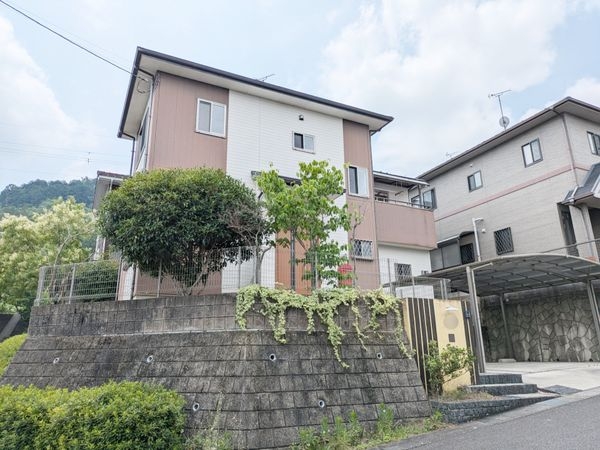栗東市大字安養寺の中古一戸建て