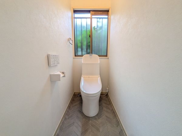 大津市大石東５丁目の中古一戸建て