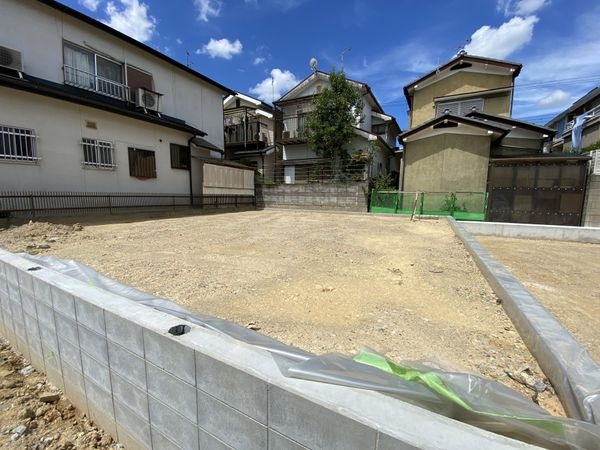 京都市伏見区深草大亀谷万帖敷町　新築一戸建て　５期　２号地