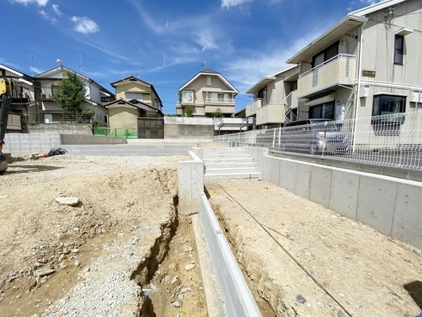 京都市伏見区深草大亀谷万帖敷町　新築一戸建て　５期　１号地