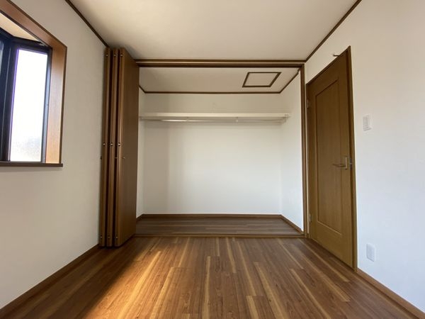 京都市伏見区深草大亀谷東寺町の中古一戸建て