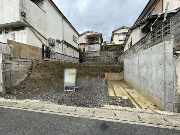 京都市山科区四ノ宮小金塚　新築一戸建て