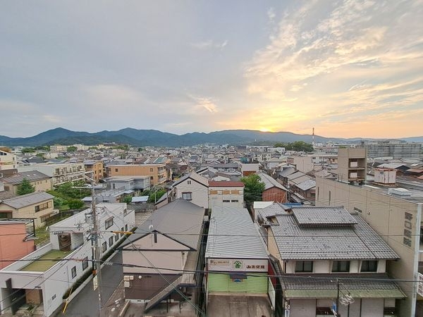 ティアラ・セントワンズ　中古マンション