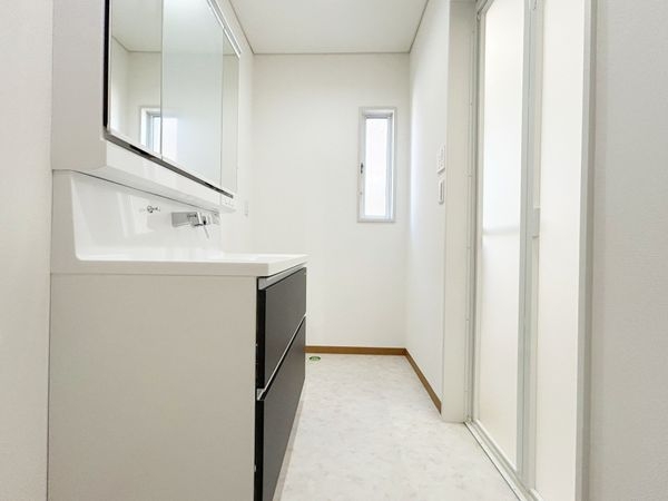 大津市大石東５丁目の中古一戸建て