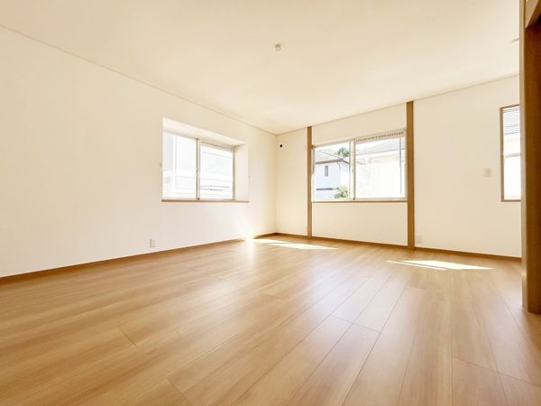 大津市大石東５丁目の中古一戸建て