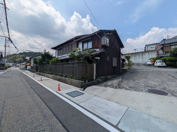 大津市雄琴３丁目の土地