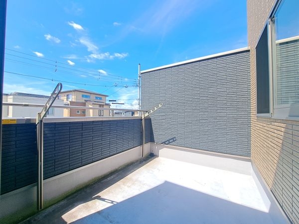 守山市小島町の中古一戸建て