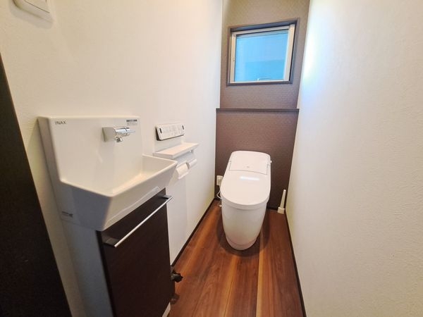 守山市小島町の中古一戸建て