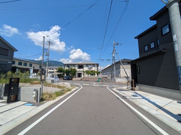 大津市南志賀３丁目の中古一戸建て