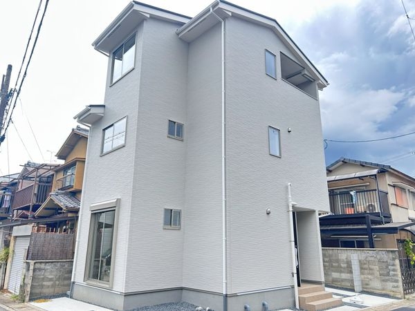 京都市伏見区醍醐外山街道町　新築一戸建て