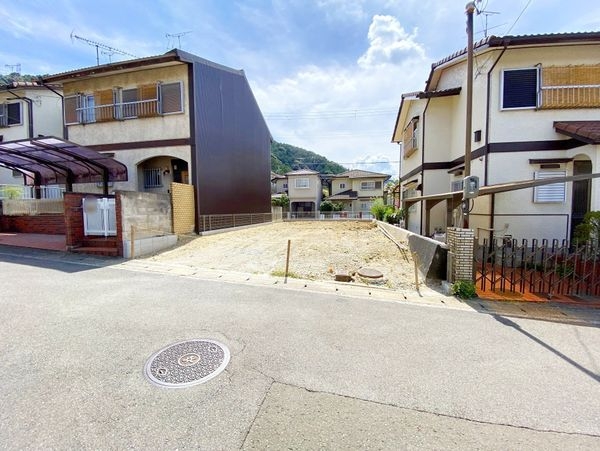 京都市伏見区醍醐柿原町　新築一戸建て
