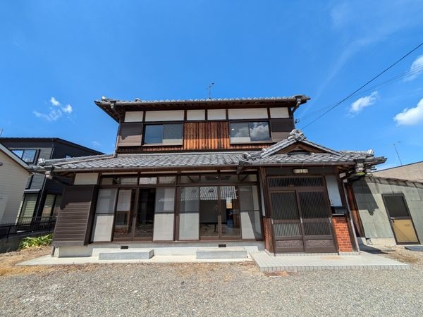 栗東市下戸山　中古一戸建て