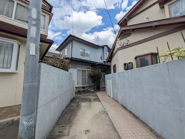 大津市本堅田３丁目の中古一戸建て