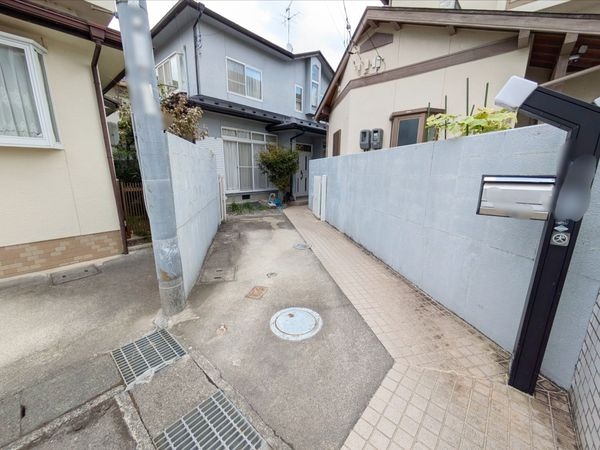 大津市本堅田３丁目の中古一戸建て