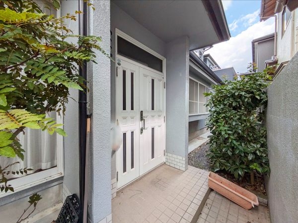 大津市本堅田３丁目の中古一戸建て