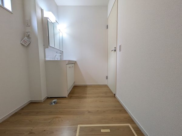 草津市木川町　新築一戸建て　１期　１号棟