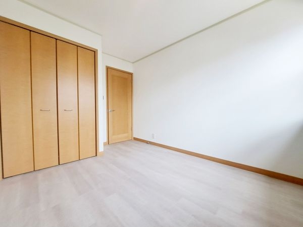 守山市小島町の中古一戸建て