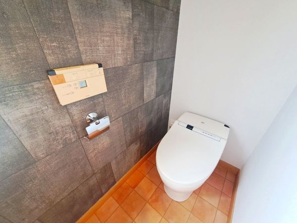 守山市小島町の中古一戸建て