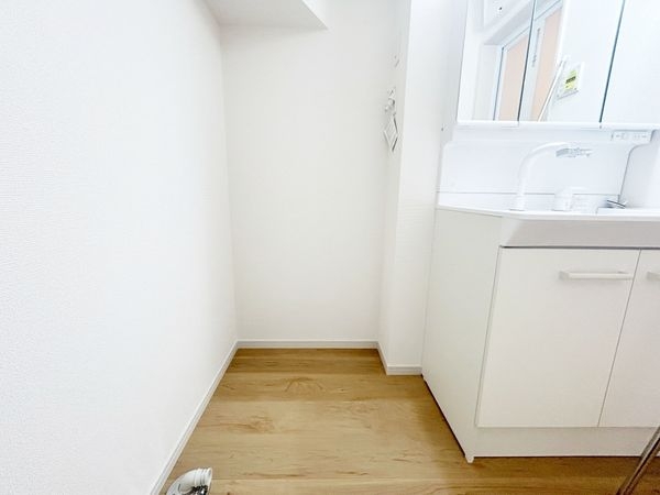 大津市錦織2丁目 新築一戸建て 1期 2号地(洗面台・洗面所)