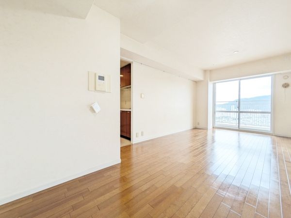 ファーストタワー大津MARY 中古マンション(リビング)