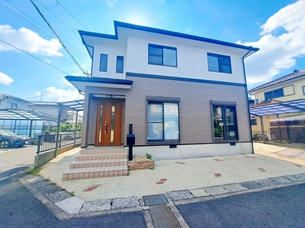 近江八幡市丸の内町　中古一戸建て
