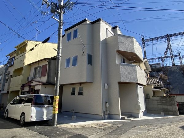 京都市山科区御陵久保町　新築一戸建て