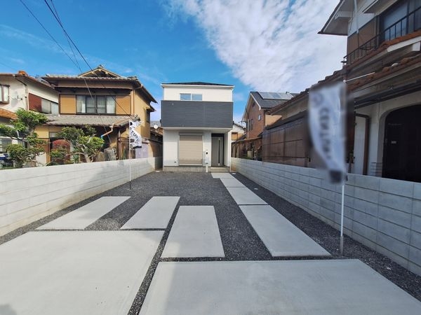 栗東市川辺　新築一戸建て　１期　全１区画