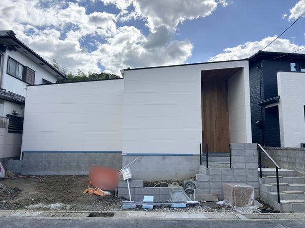 大津市瀬田３丁目　新築一戸建て