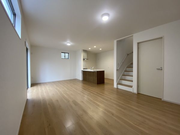 京都市伏見区桃山与五郎町　新築一戸建て　４期　１号棟