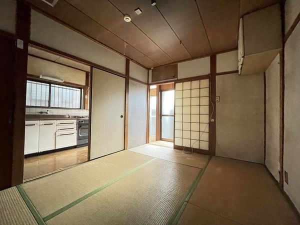 京都市山科区西野山射庭ノ上町　中古一戸建て