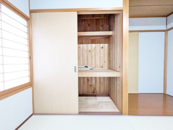 栗東市綣６丁目の中古一戸建て