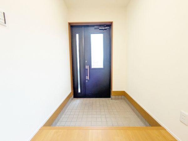 栗東市綣６丁目の中古一戸建て