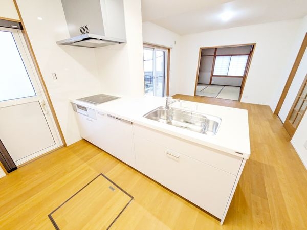 栗東市綣６丁目の中古一戸建て